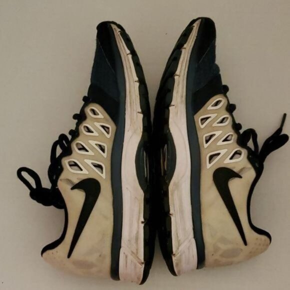 Nike Zoom Vomero 9 Sneakers Tennis Shoes Running Athletic NAVY WOMEN'S WOMAN'S 6 - Picture 5 of 16